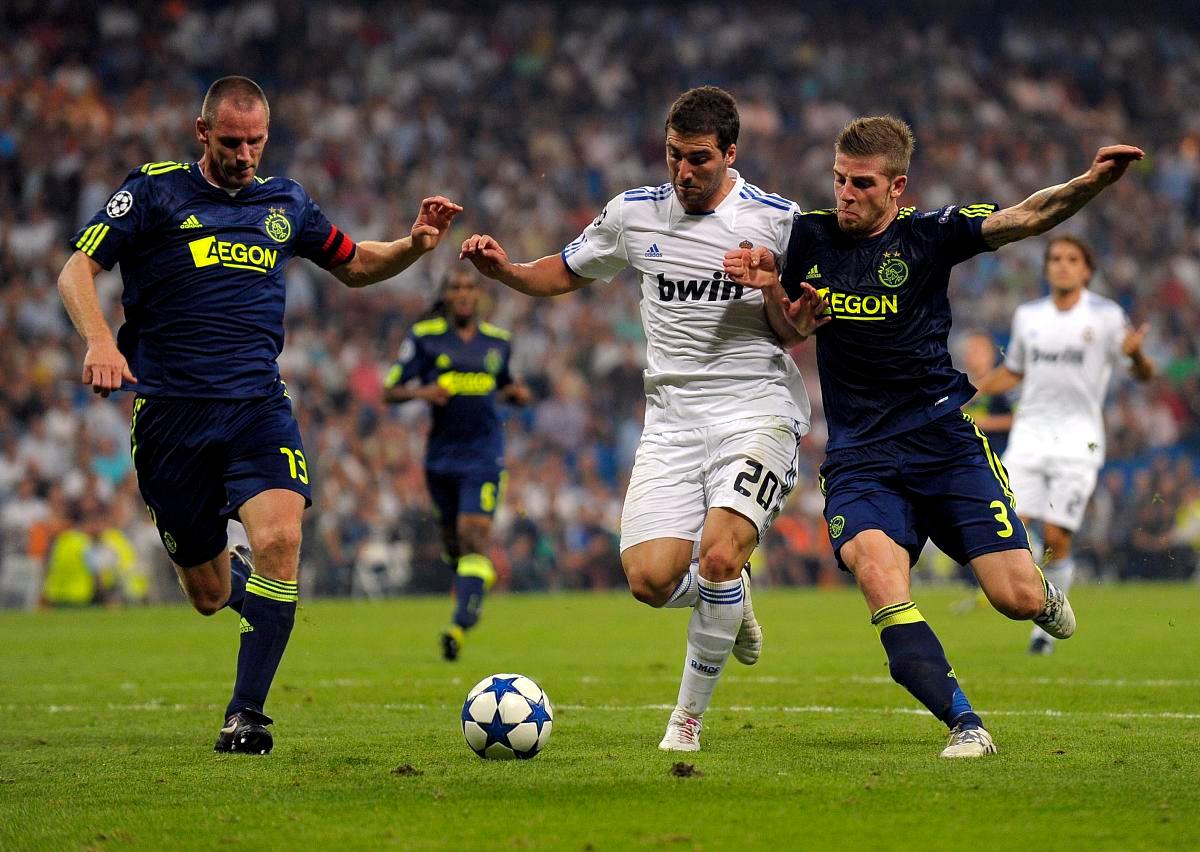 关于冲刺阶段马赛再遭质疑：欧冠节点到来，管理层满意，轮换策略成焦点的信息